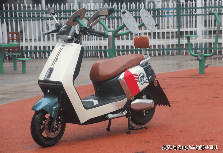 2025年換電動(dòng)車(chē)，行內(nèi)人為何更推薦這3個(gè)品牌？維修通用性成關(guān)鍵